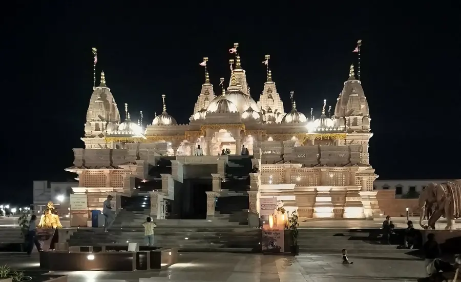 Akshardham Temple Jodhpur evening lighting