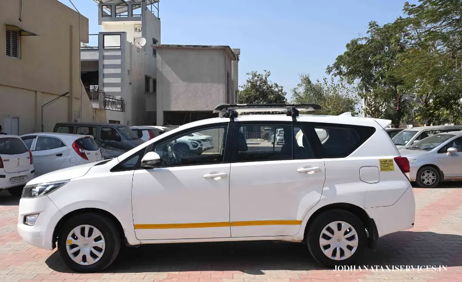 Car rental in Jodhpur for family and group travel